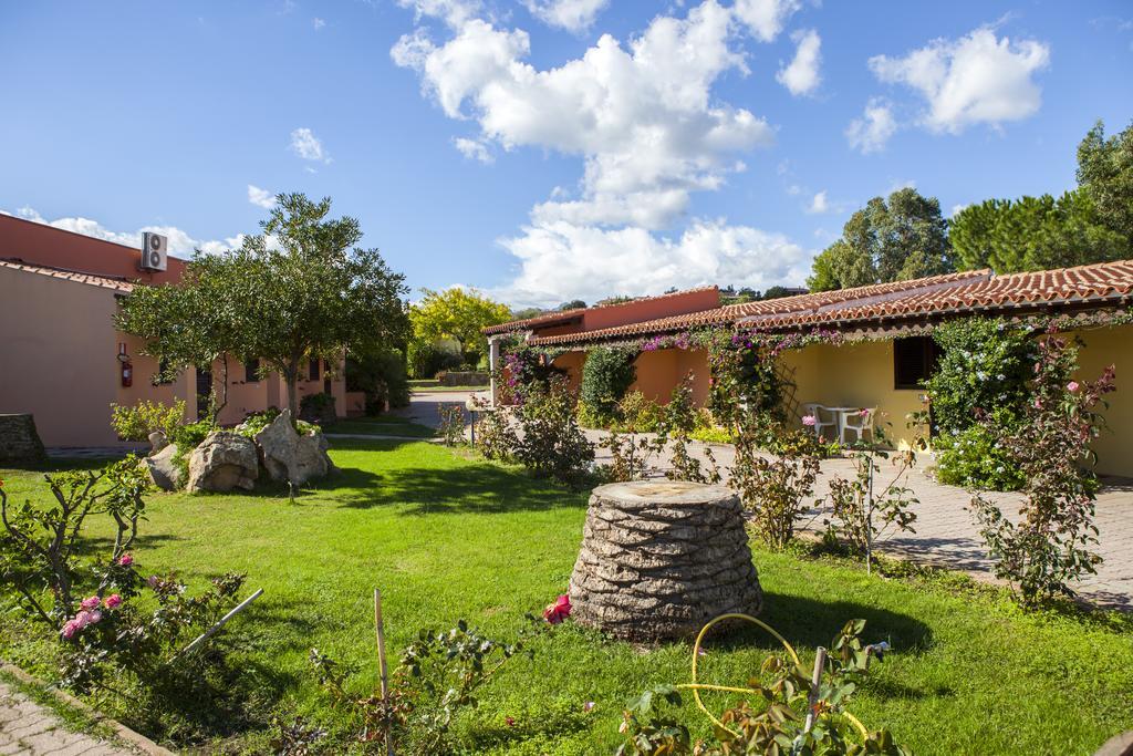 Hotel L'Esagono San Teodoro  Esterno foto