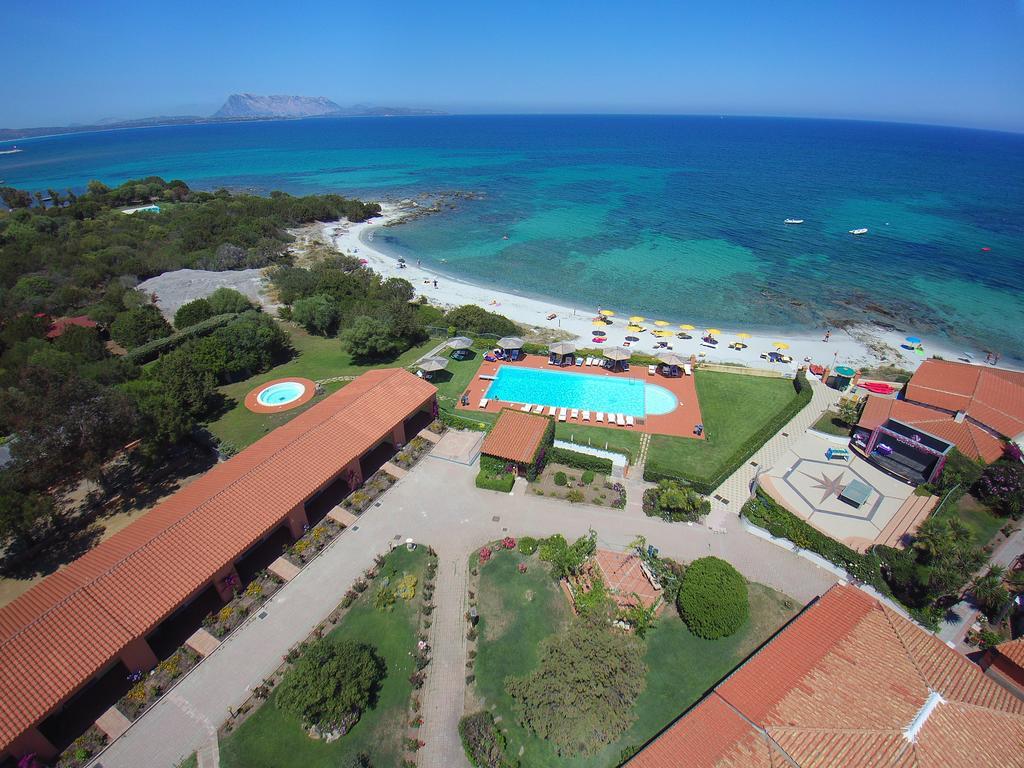 Hotel L'Esagono San Teodoro  Esterno foto