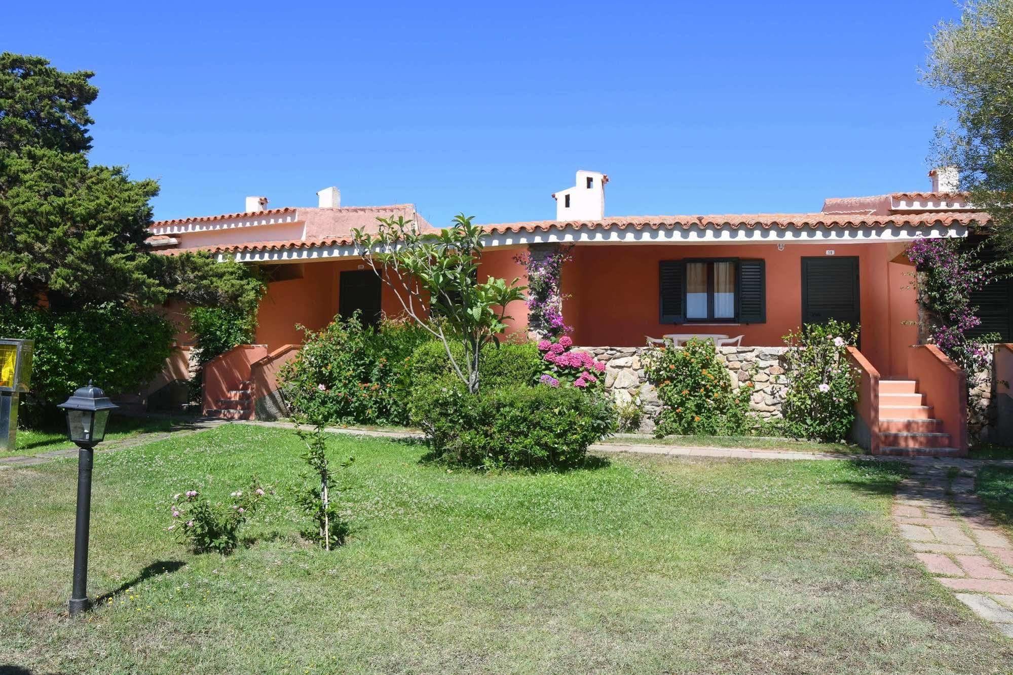 Hotel L'Esagono San Teodoro  Esterno foto