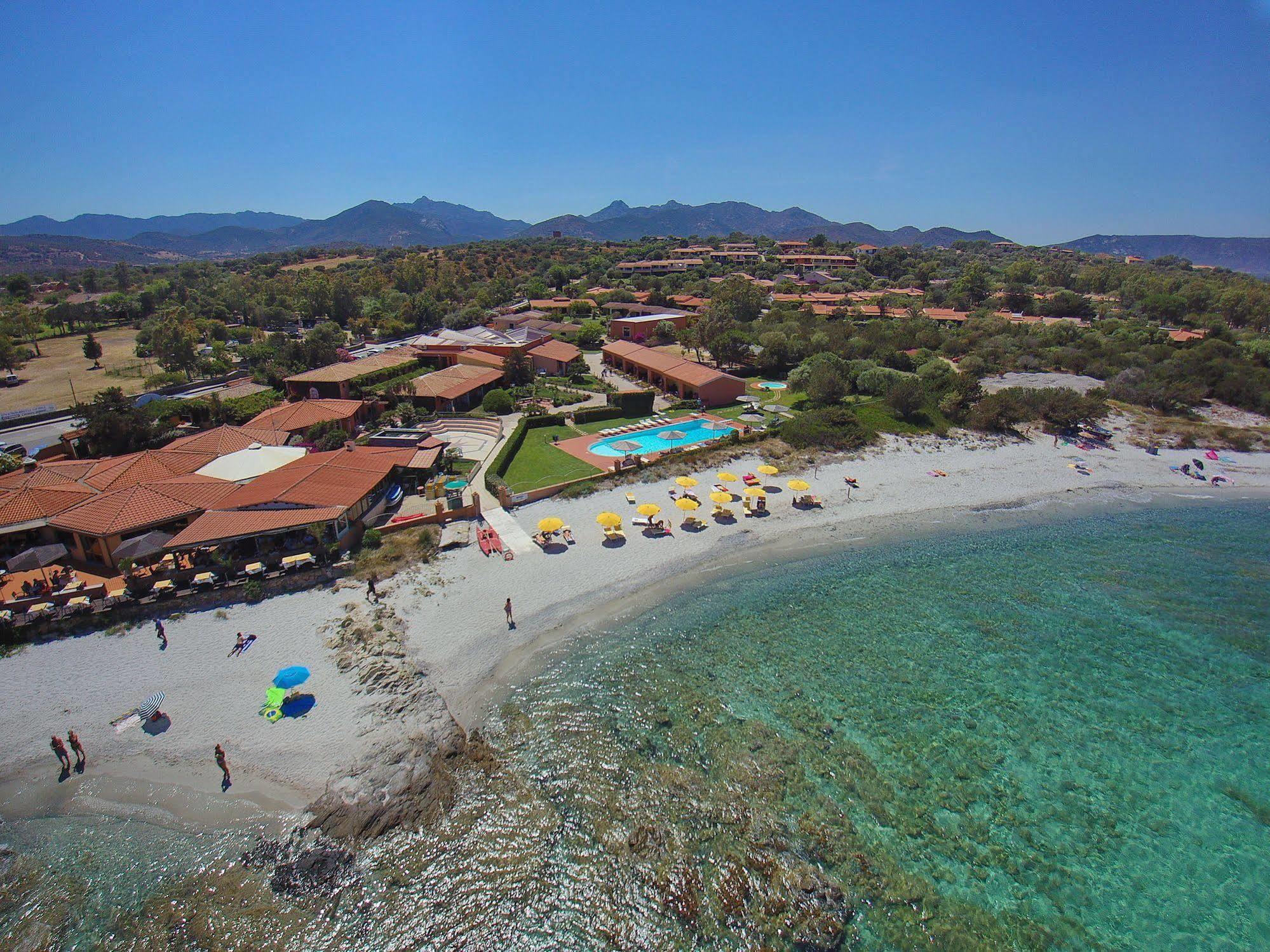Hotel L'Esagono San Teodoro  Esterno foto