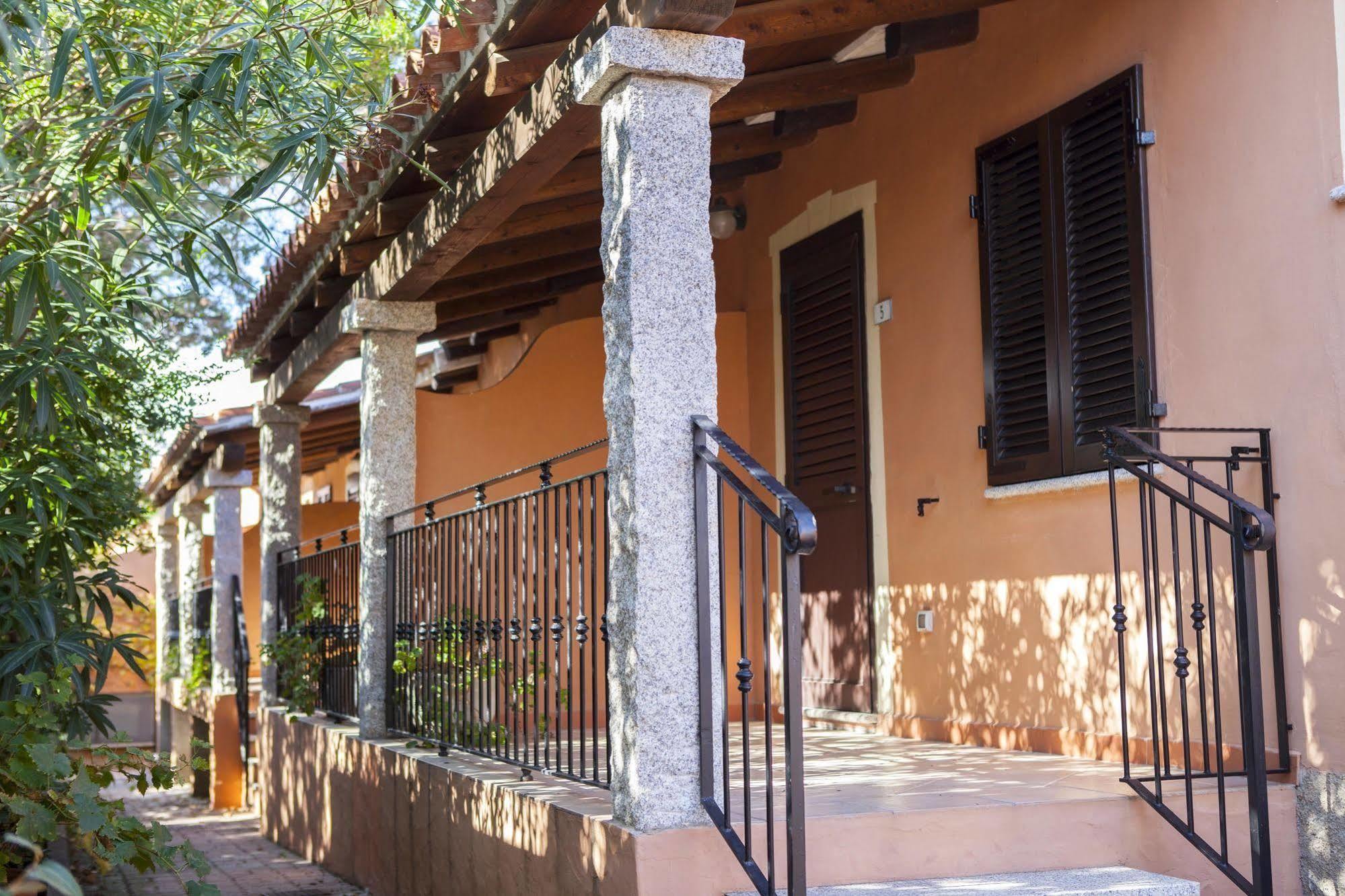Hotel L'Esagono San Teodoro  Esterno foto